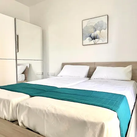 Condo With Patio Overlooking Piazza Gżira Kültér fotó